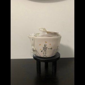 Rae Dunn skeleton measuring cups